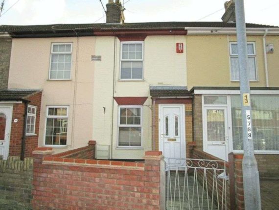 2 bedroom Terraced t...